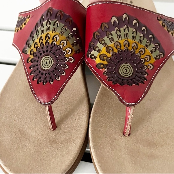 L’ARTISTE Mayura red‎ spring step SANDALS gorgeous design EUC size 40 or US 9 - Picture 3 of 10